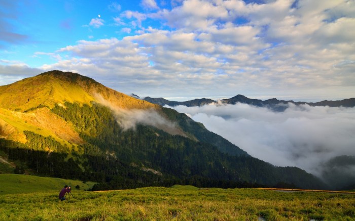 Mountaintop wallpaper clouds over cloud lasy fotograf polana